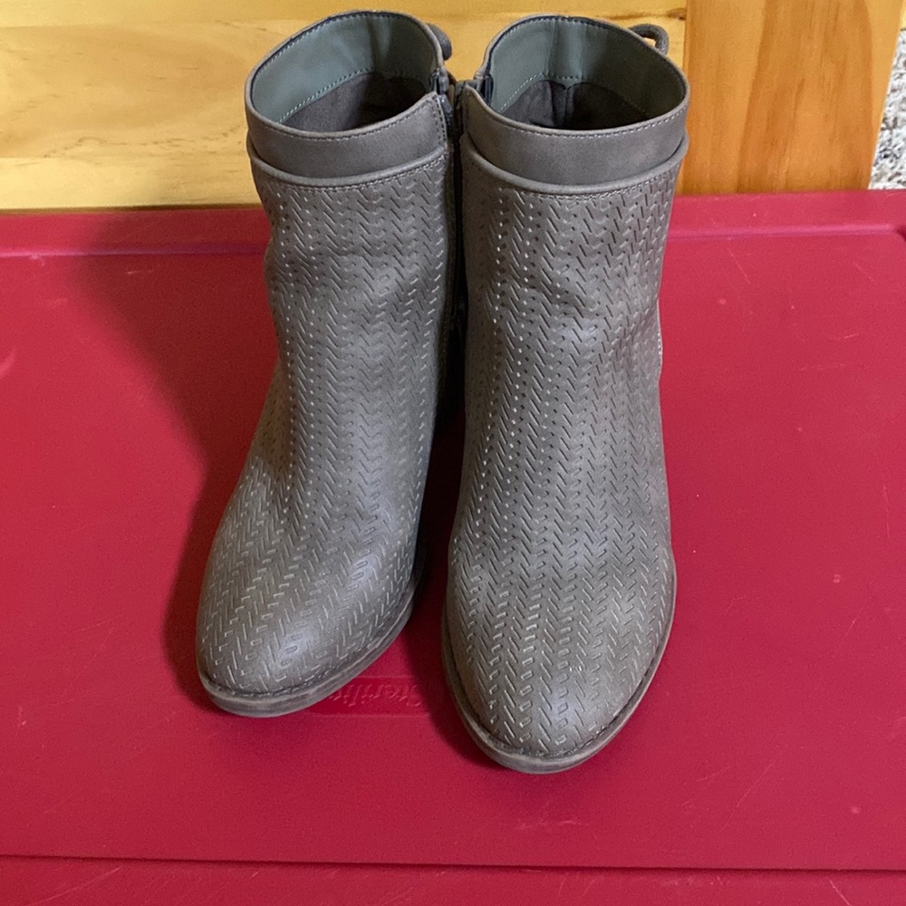 Roxy short boots